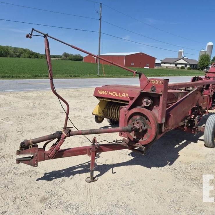 NEW HOLLAND 273