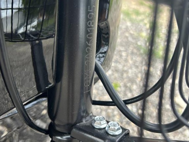 #8-•-electric-bike-(irev)---black-image-7