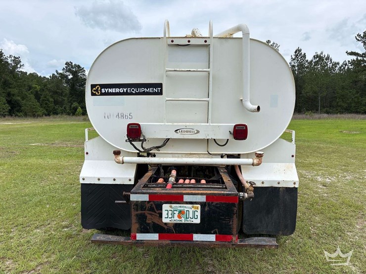 2017-peterbilt-337-image-53