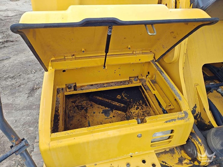 deere-350g-lc-image-25