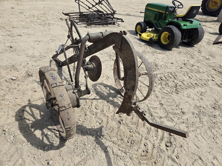 john-deere-15-image-5