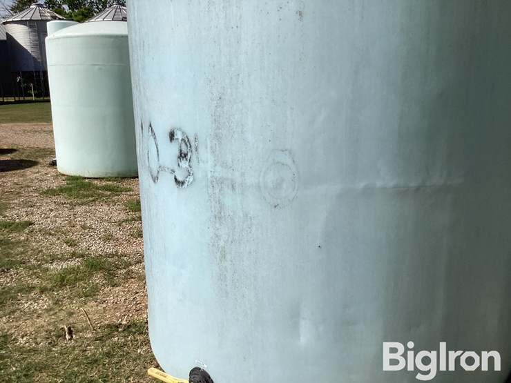 3,000-gal-storage-tank-image-15