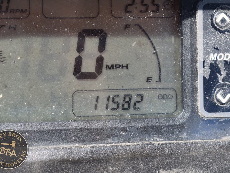 2014-john-deere-gator-xuv-855d-s4-image-17