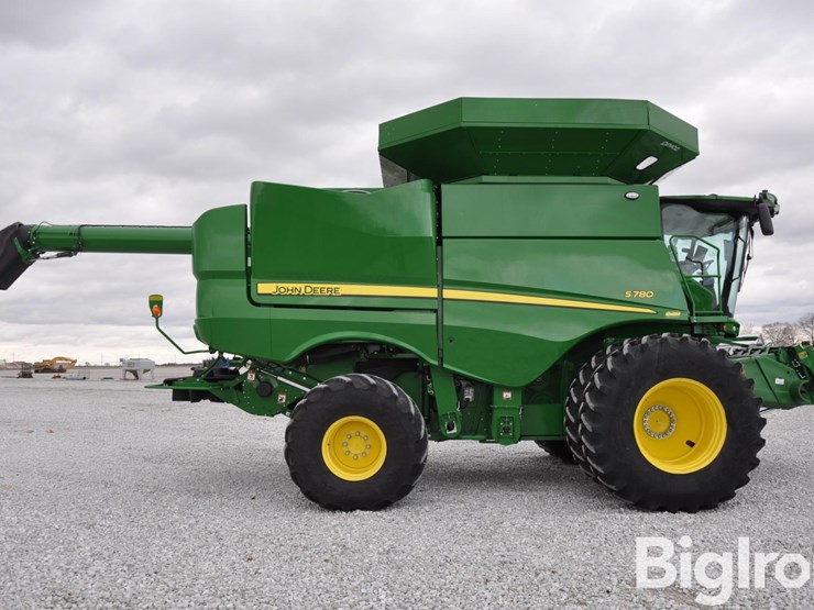 2023-john-deere-s780-image-4