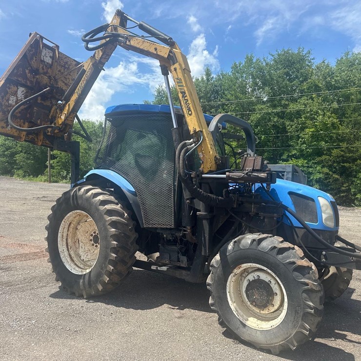 2005 NEW HOLLAND TS115A