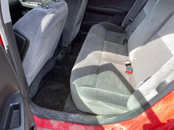 #2101-•-2013-chevy-impala-(has-wi-title)-image-31