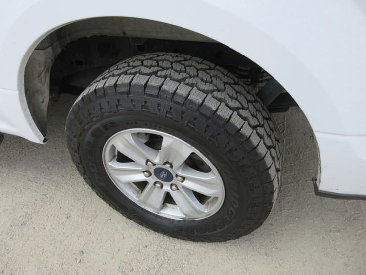 2017-ford-f150-xlt-image-14