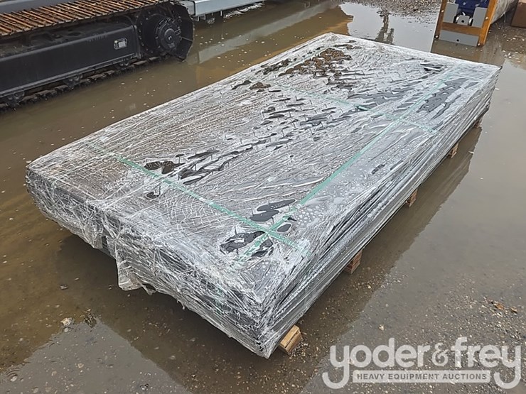 unused-onshine-4'-x-8'-ground-protection-mats,-black-diamond-plate-tread-design,-black-image-5