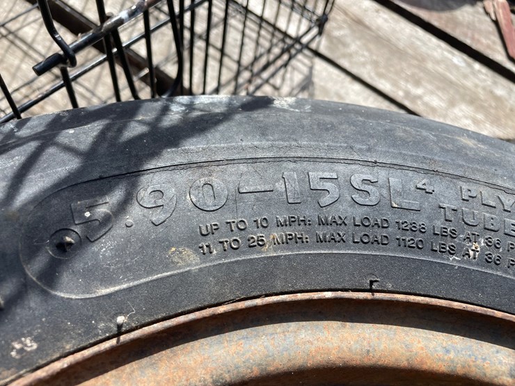 #2135-•-(2)-implement-tires-image-4
