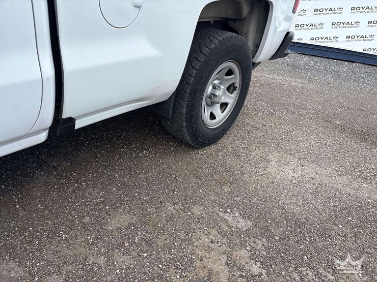 2016-chevrolet-silverado-1500-image-24