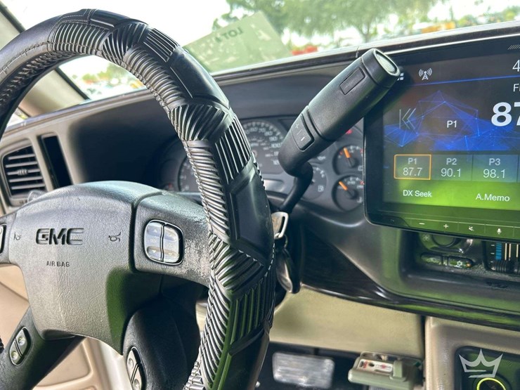 2007-gmc-sierra-2500hd-image-10