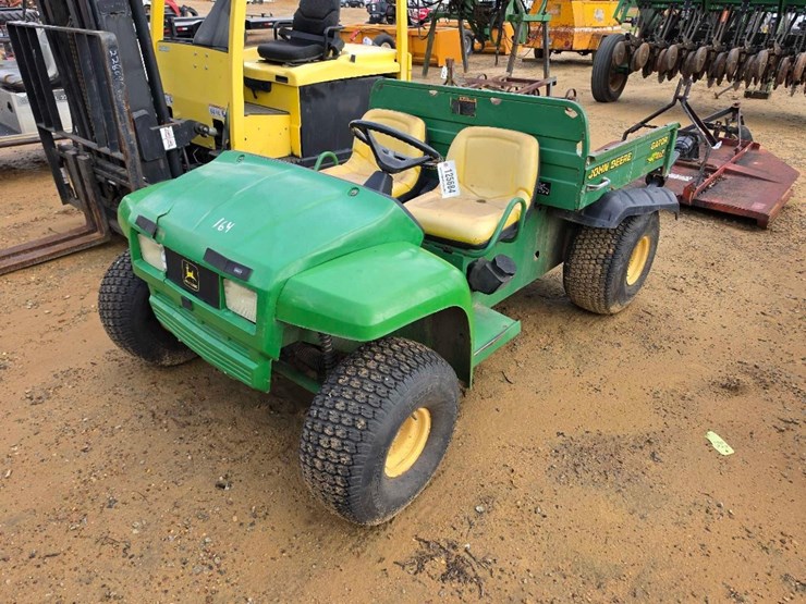 john-deere-gator-image-1