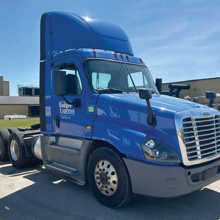 2015 FREIGHTLINER CASCADIA 125 EVOLUTION