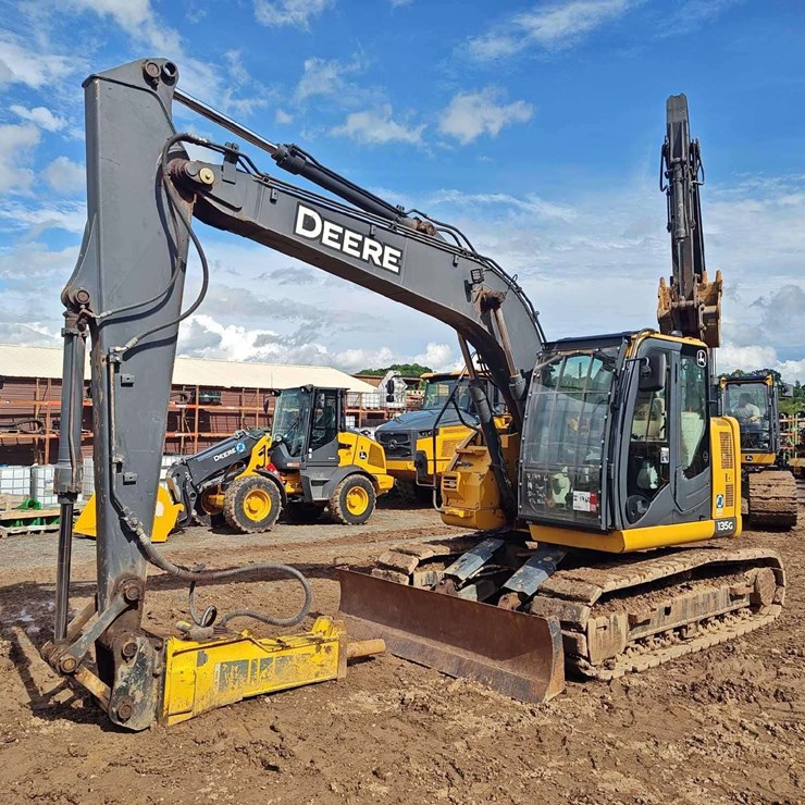 2020 DEERE 135G