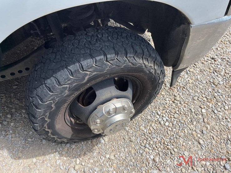 2019-ram-3500-hd-image-42
