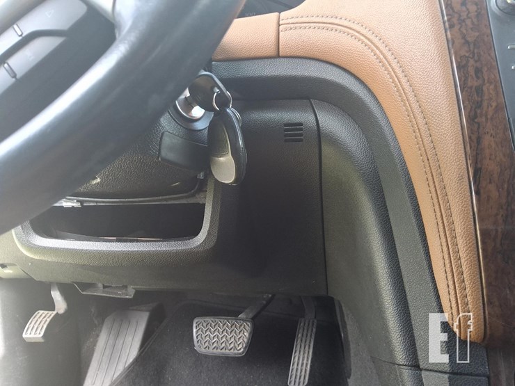 2014-chevrolet-traverse-image-19