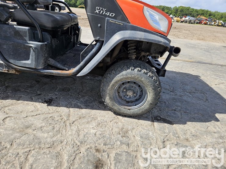 kubota-rtvx1140-image-8