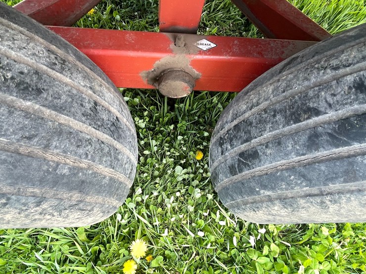 #3296-•-h&s-7-+-4-twin-auger-chopper-box-image-30