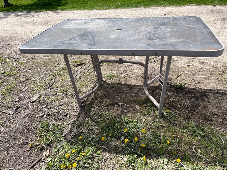 #2165-•-glass-top-patio-table-image-7