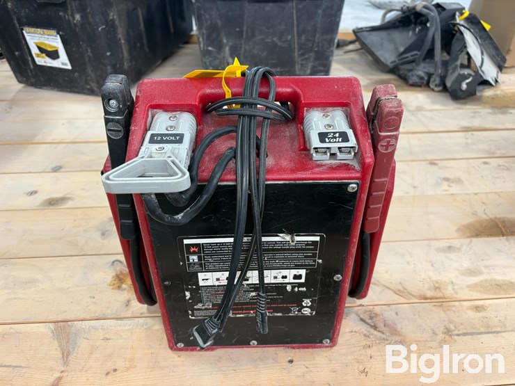 jnc-1224-12/24-volt-jump-pack-image-2
