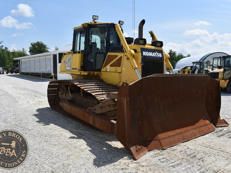 2014-komatsu-d65wx-17-image-14