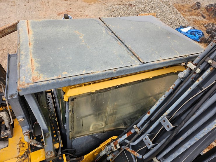 2010-deere-200d-lc-image-32