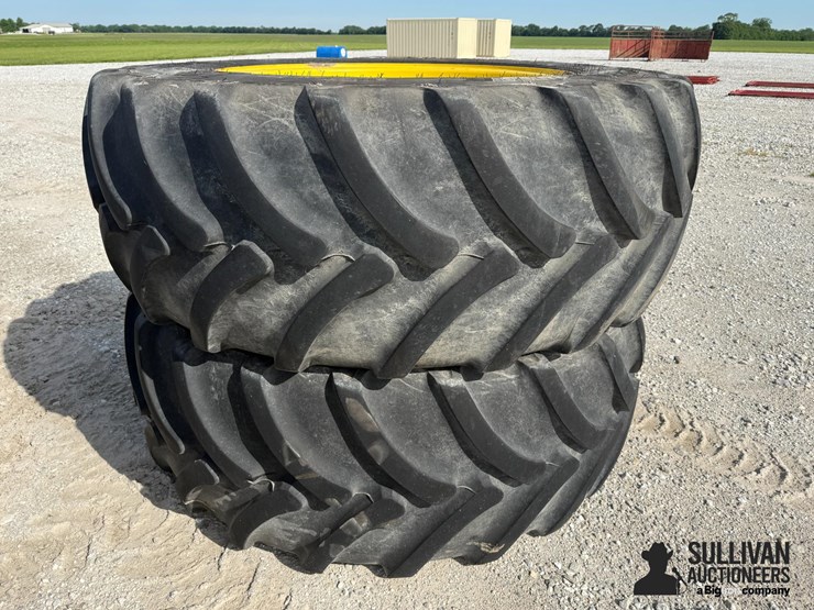 john-deere-12-image-12