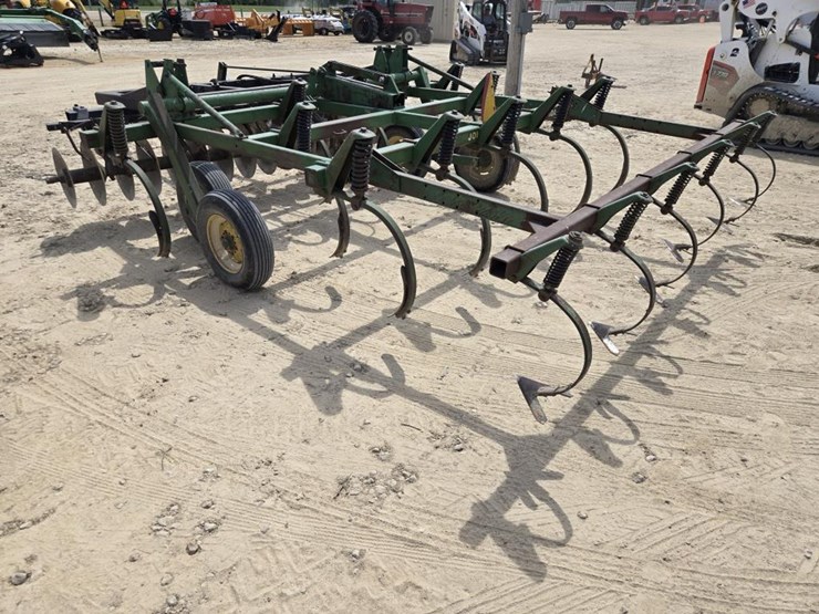 john-deere-1710a-image-6