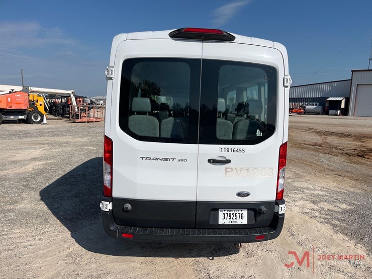 2019-ford-transit-image-8
