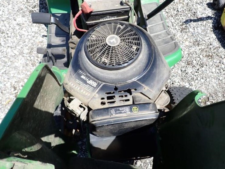 john-deere-lt166-image-15