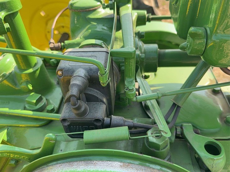 john-deere-h-image-36