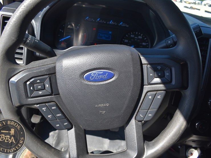 2017-ford-f550-xl-image-25