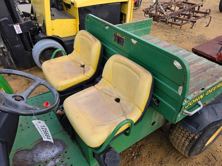 john-deere-gator-image-5