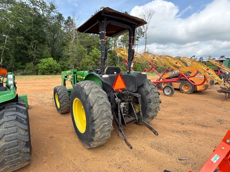 john-deere-5205-image-3