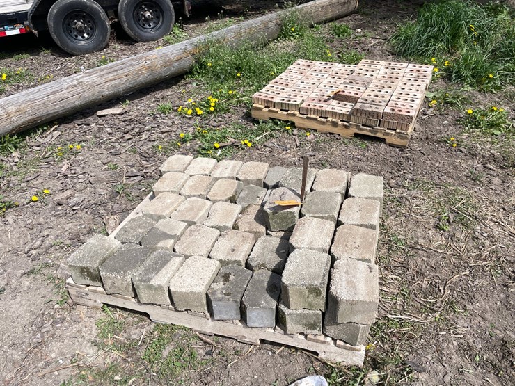 #2117-•-15"-landscape-bricks-image-2