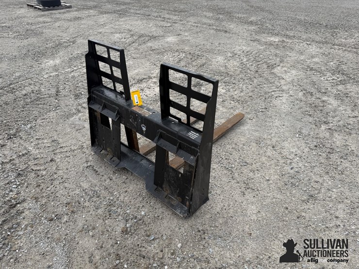 skidpro-48"-pallet-forks-image-5