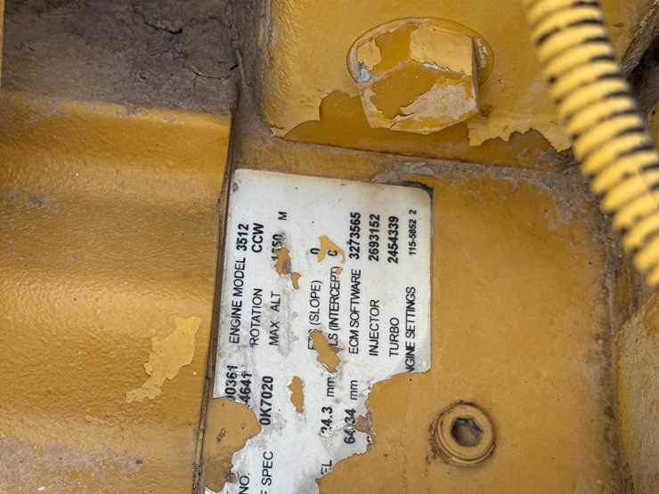 2011-caterpillar-3512-image-23