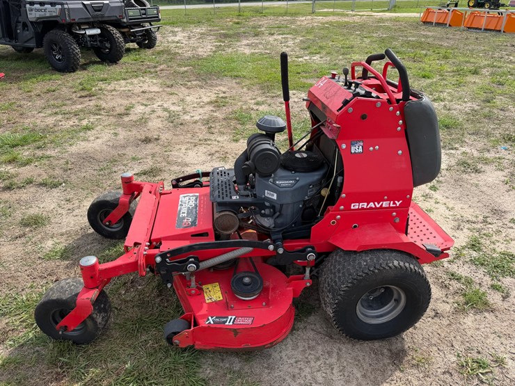 #6008-•-gravely-48"-pro-stance-48-zero-turn-lawnmower-image-2