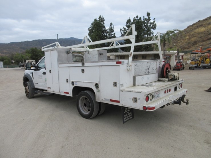 2019-ford-f550-xl-sd-image-4