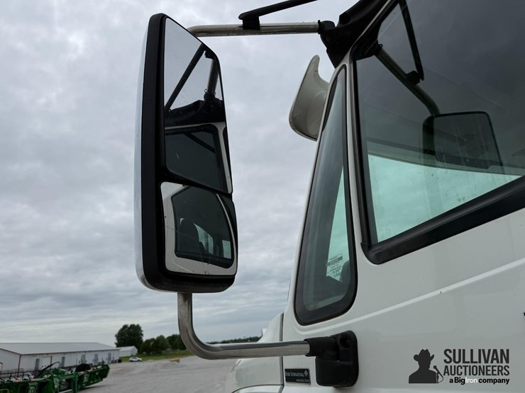 2012-international-prostar-image-19