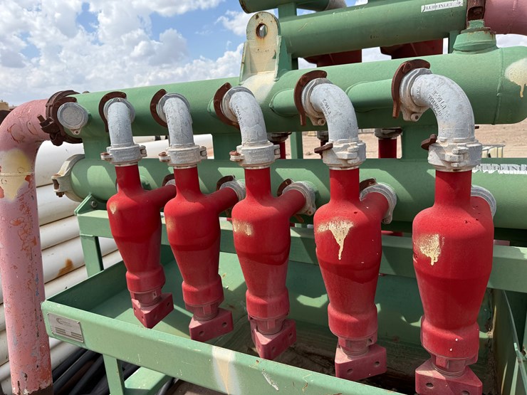 2008-derrick-corp.-12-cone-inline-desilter-&-2-cone-desander-image-4