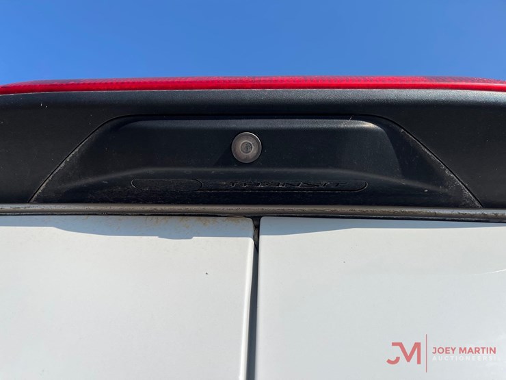 2020-ford-transit-image-8