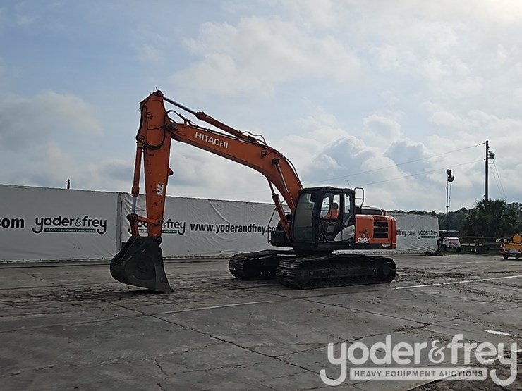2017-hitachi-zx210-lc-6n-image-2