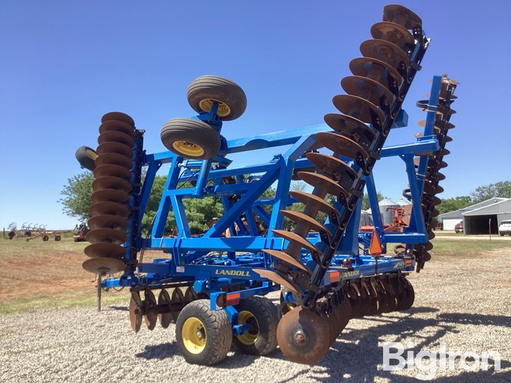 2015-landoll-6230-33-image-7