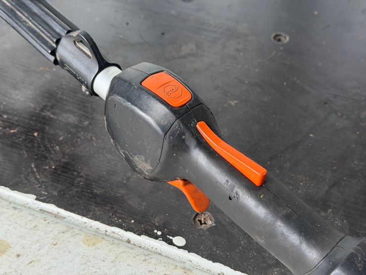 #6043-•-stihl-fs91r-string-trimmer-image-5