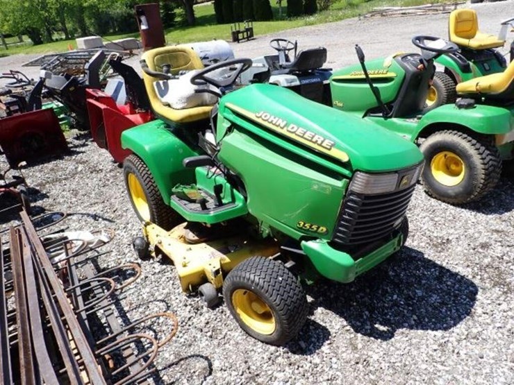 john-deere-355d-image-3