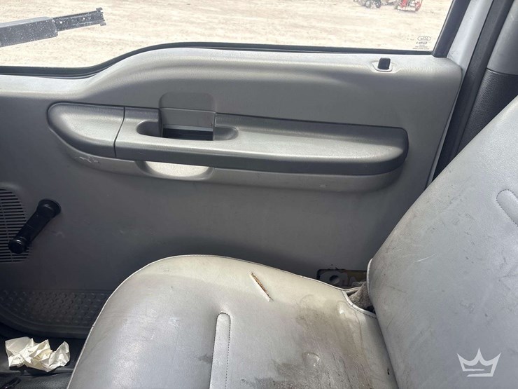 2015-ford-f250-image-15