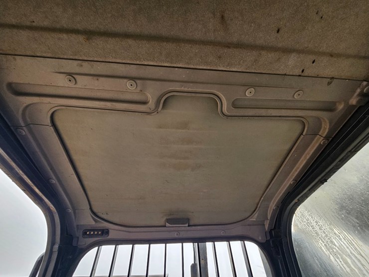 2010-deere-200d-lc-image-40