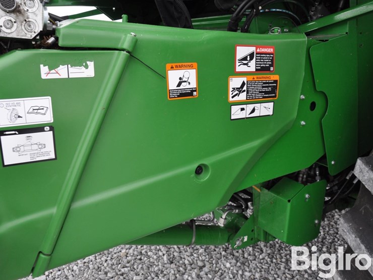 2023-john-deere-s780-image-11