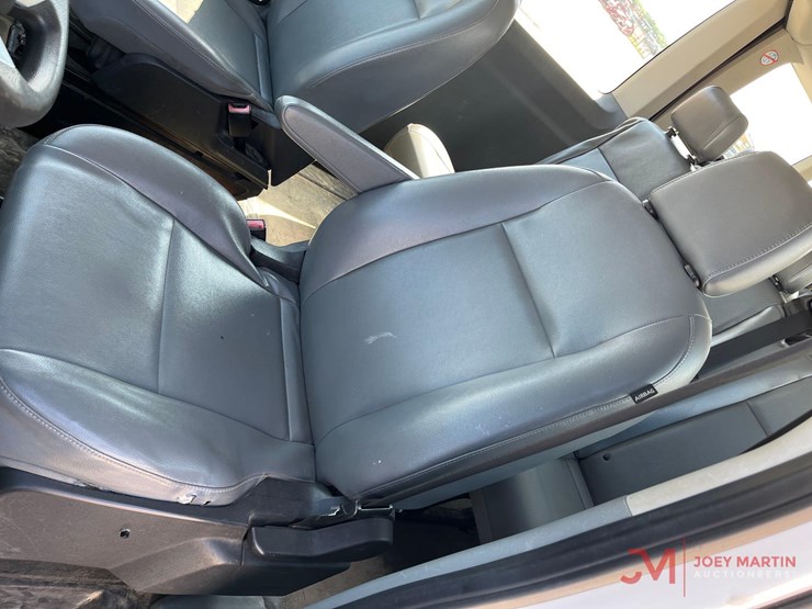 2019-ford-transit-image-20